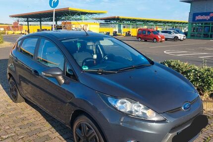 Ford Fiesta 190.000 km 2.500 &euro; Bad kreuznach 55545