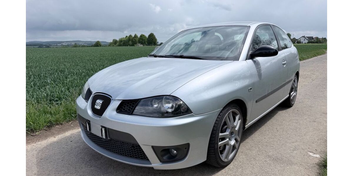Seat Ibiza 236.000 km 2.499 &euro; Limburg - Eschhofen 65552