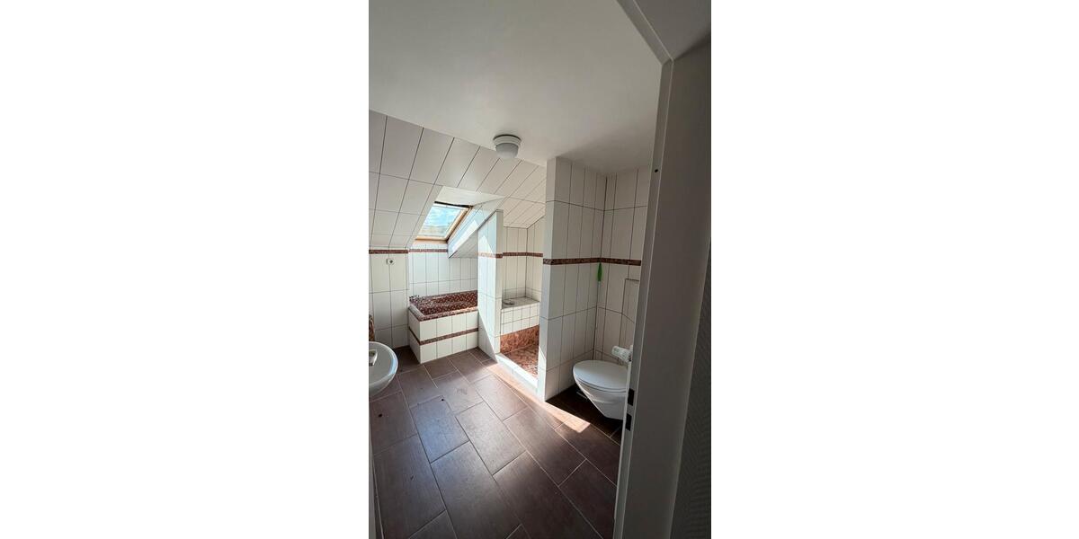 Etagenwohnung Olsberg - 5 Zimmer, 450 m&sup2;, 495.000&euro; | Angebot:26181703