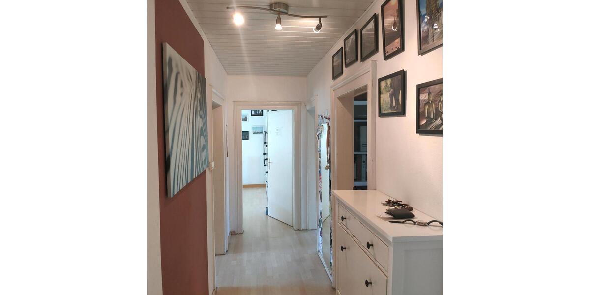 Dachgeschoßwohnung Wiesbaden Südost - 3 Zimmer, 88 m&sup2;, 315.000&euro; | Angebot:25982172