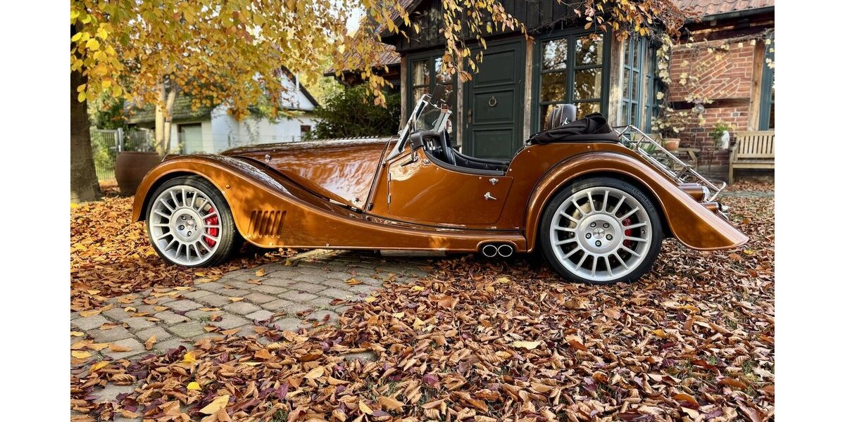 Morgan Plus 8 4.8 AERO8 GOLDFINGER 007 9.999 km 149.999 &euro; Hamburg 22339