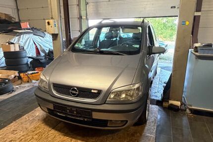 Opel Zafira 191.656 km 1.999 &euro; Konz 54329