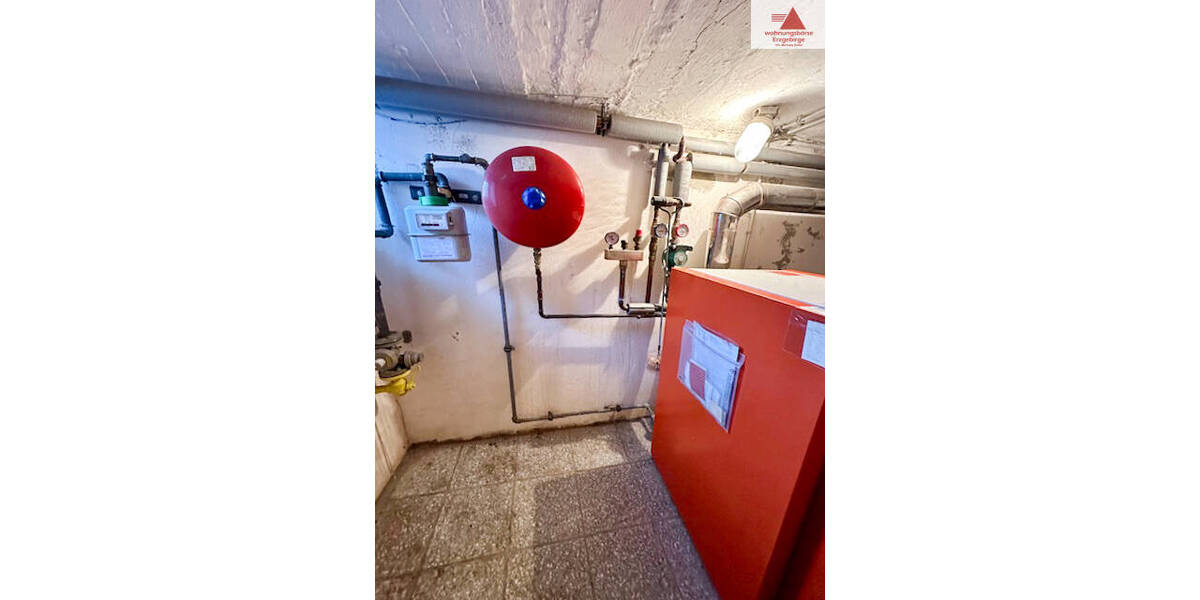 Mehrfamilienhaus, Wohnhaus Lengefeld / Lippersdorf Lippersdorf - 1 Zimmer, 256 m&sup2;, 159.000&euro; | Angebot:25744559