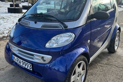 Smart ForTwo 44.000 km 2.250 &euro; München 81475