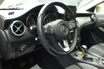 Mercedes-Benz GLA 180 PANORAMADACH LED NAVI AHK 18 Zoll LMF PTS 61.968 km 18.908 &euro; Köln 50858