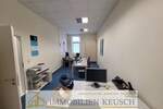 Großes & helles Büro, mitten in der Innenstadt - Frei direkt verfügbar ! 6 zimmer