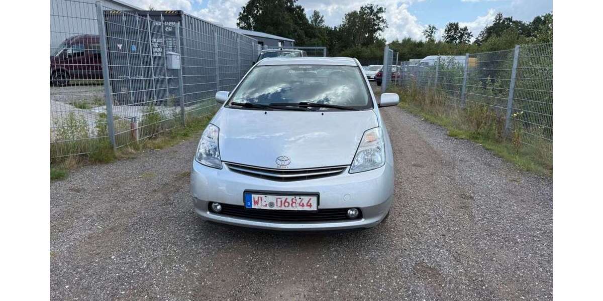 Toyota Prius 217.000 km 4.290 &euro; Salzhausen 21376