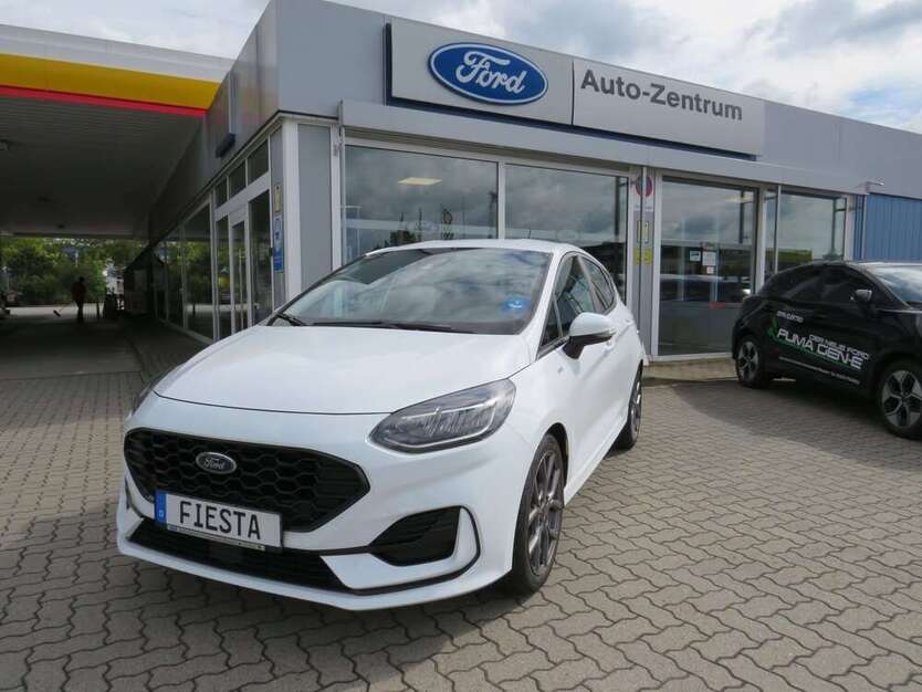 Ford Fiesta 23.500 km 17.990 € Massen 03238
