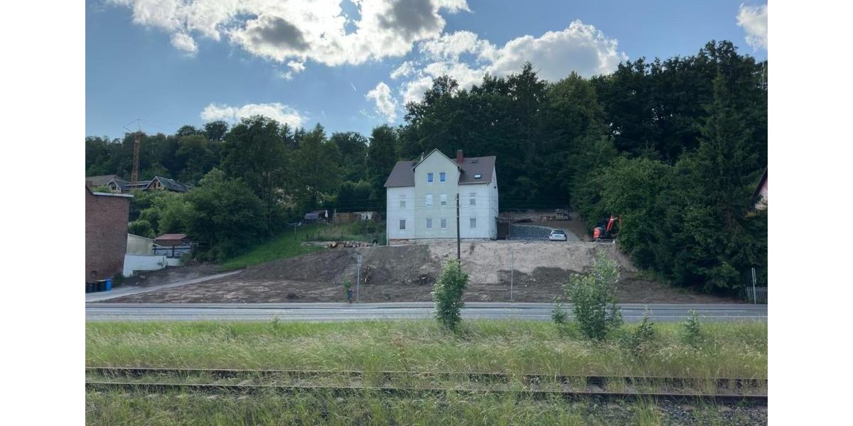 Etagenwohnung Schleusingen - 4.5 Zimmer, 104 m&sup2;, 676&euro; | Angebot:25641755