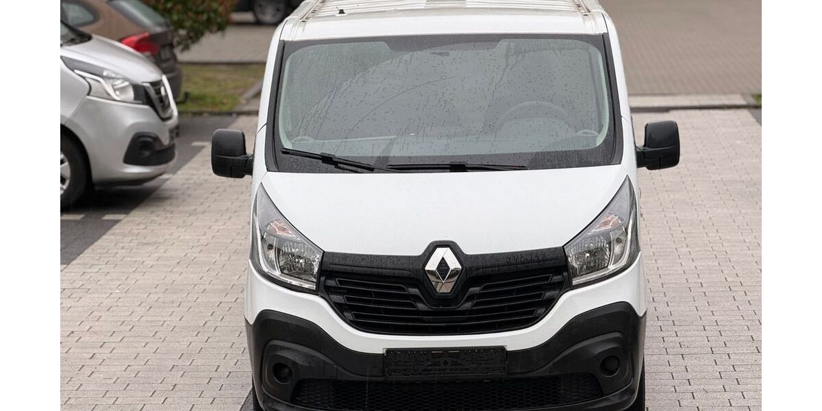 Renault Trafic 96.575 km 8.450 &euro; Offenbach am Main 63069