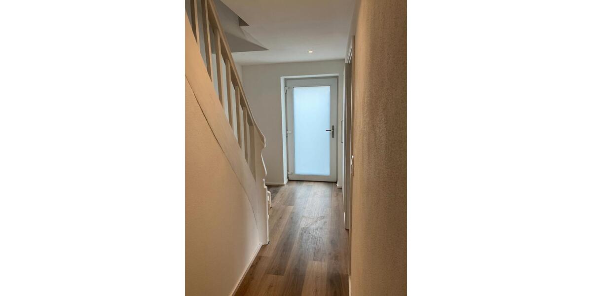 Einfamilienhaus Stammbach - 3 Zimmer, 100 m&sup2;, 980&euro; | Angebot:26672619
