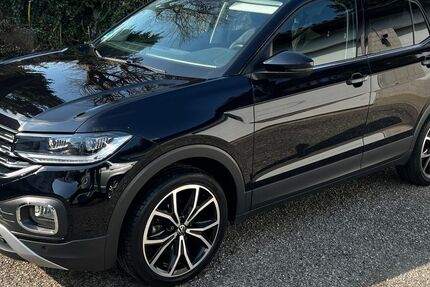 VW T-Cross 23.907 km 19.490 &euro; Erding 85435