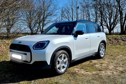 Mini Countryman C (Cooper) 8.000 km 29.300 &euro; Bohmstedt 25853