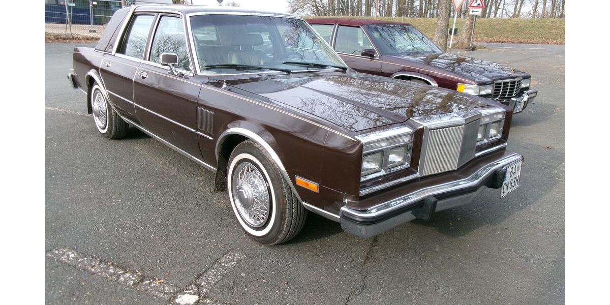 Chrysler New Yorker 163.000 km 10.800 &euro; Bamberg 96049