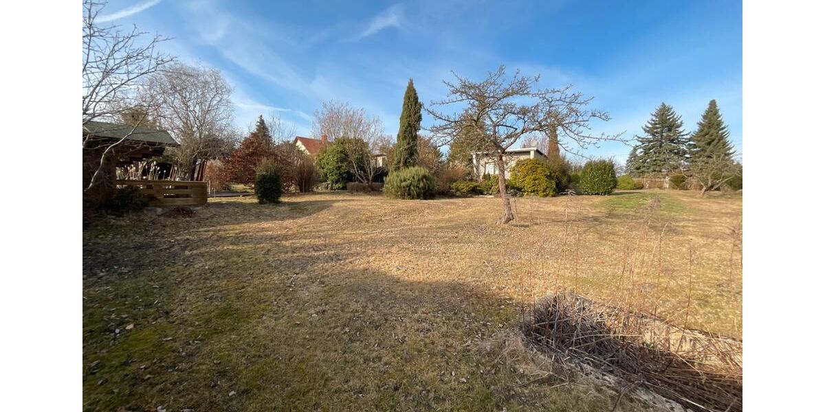 Bungalow Werdau - 4 Zimmer, 153 m&sup2;, 1.700&euro; | Angebot:26199790