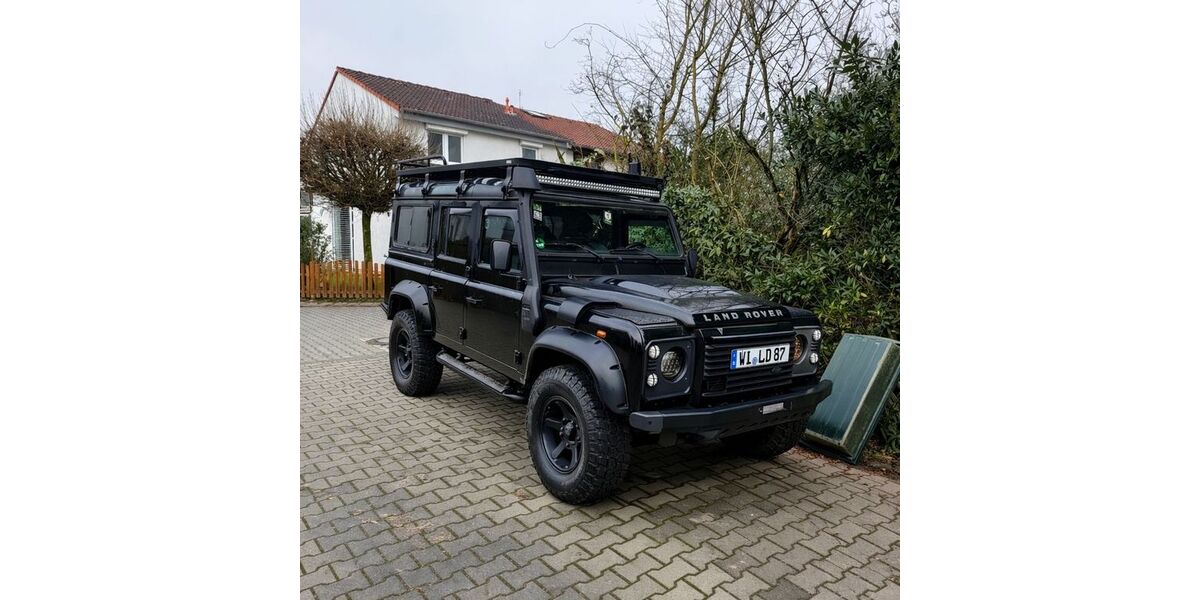 Land Rover Defender 107.999 km 37.300 &euro; Oestrich-Winkel 65375