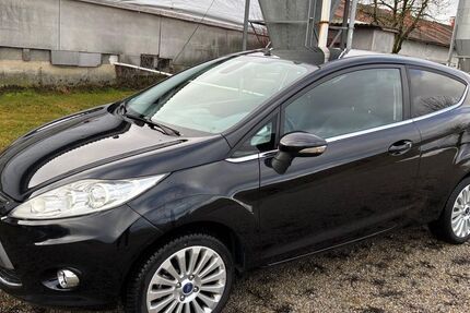 Ford Fiesta 198.000 km 2.380 &euro; Wolpertshausen 74549