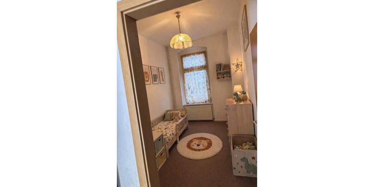 Etagenwohnung Zeitz - 6 Zimmer, 118 m&sup2;, 690&euro; | Angebot:26866301