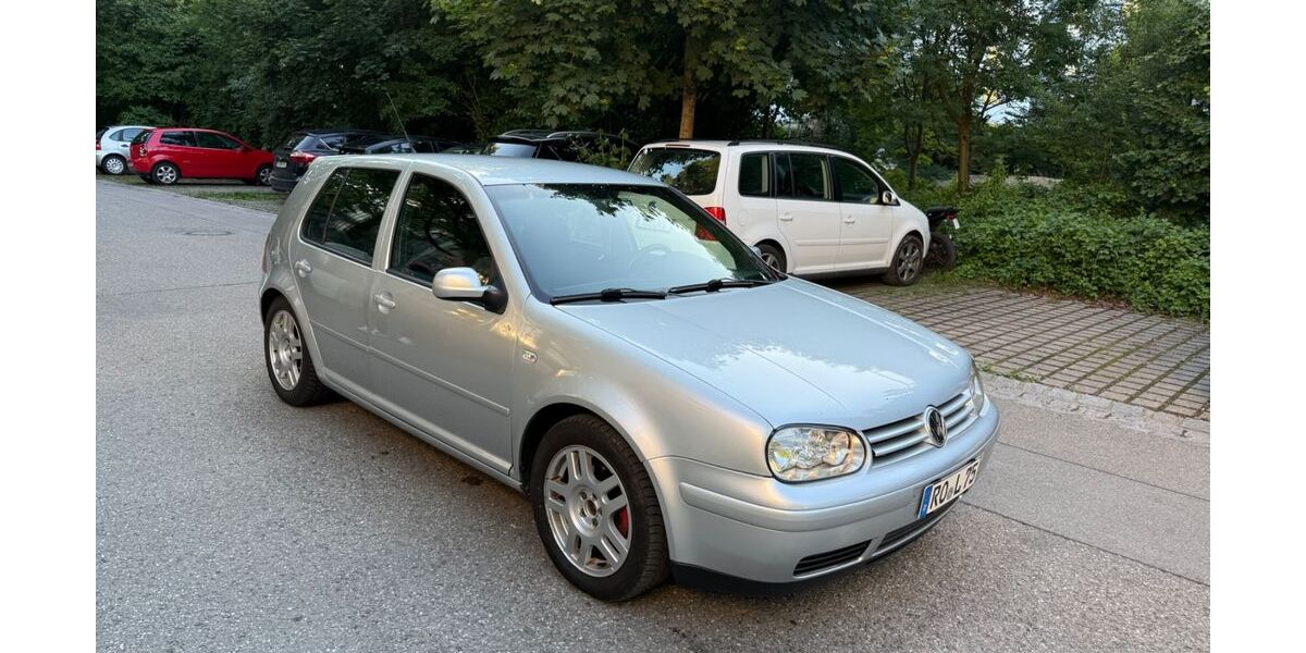 VW Golf 255.000 km 3.200 &euro; Rosenheim 83026