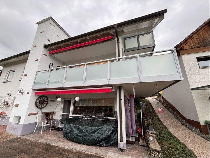 Einfamilienhaus Nordrach - 8 Zimmer, 230 m&sup2;, 650.000&euro; | Angebot:25287779