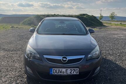 Opel Astra 198.000 km 4.000 &euro; Herxheim am Berg 67273