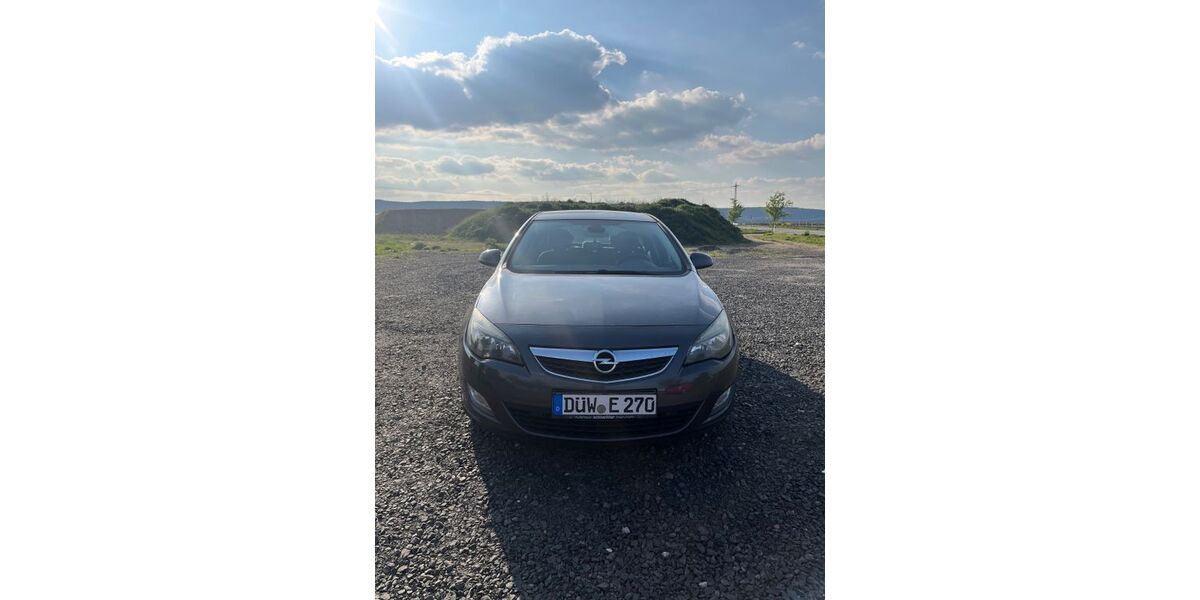 Opel Astra 198.000 km 4.000 &euro; Herxheim am Berg 67273