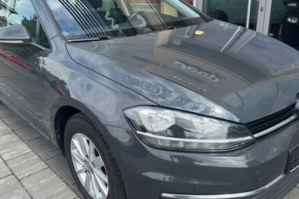 VW Golf 215.000 km 6.999 &euro; Aschaffenburg 63741