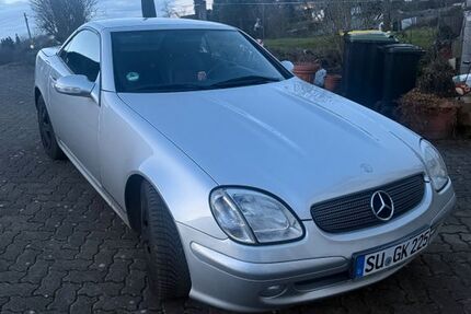 Mercedes-Benz SLK 200 185.000 km 4.250 &euro; Much 53804
