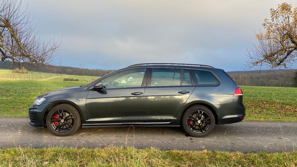 VW Golf 222.995 km 9.900 &euro; Berndroth 56370