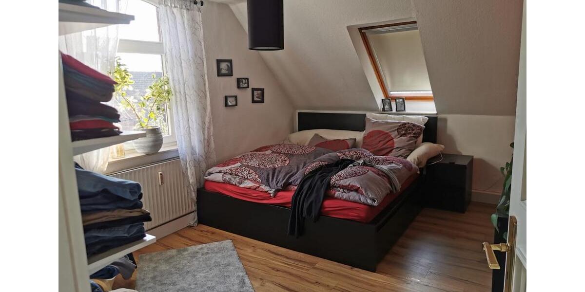 Etagenwohnung Sachsenhagen - 4.5 Zimmer, 125 m&sup2;, 1.200&euro; | Angebot:26636495