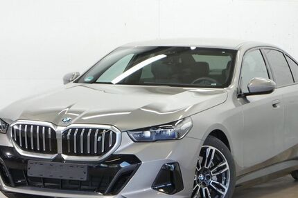 BMW i5 17.600 km 61.850 &euro; Mülheim 45472