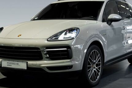 Porsche Cayenne 81.450 km 74.990 € Frankfurt am Main 65936