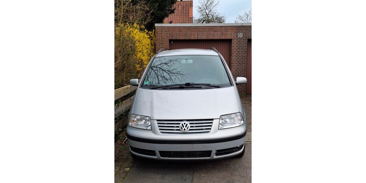 VW Sharan 124.699 km 2.000 &euro; Uetze 31311