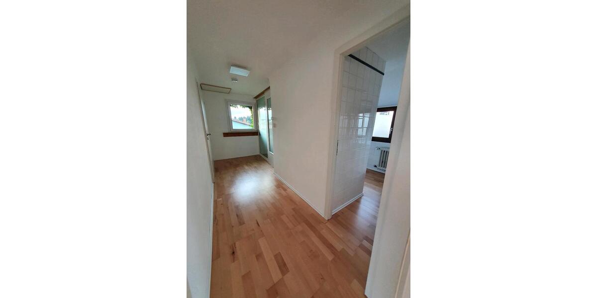 Dachgeschoßwohnung Sankt Ingbert - 2 Zimmer, 48 m&sup2;, 650&euro; | Angebot:26677035