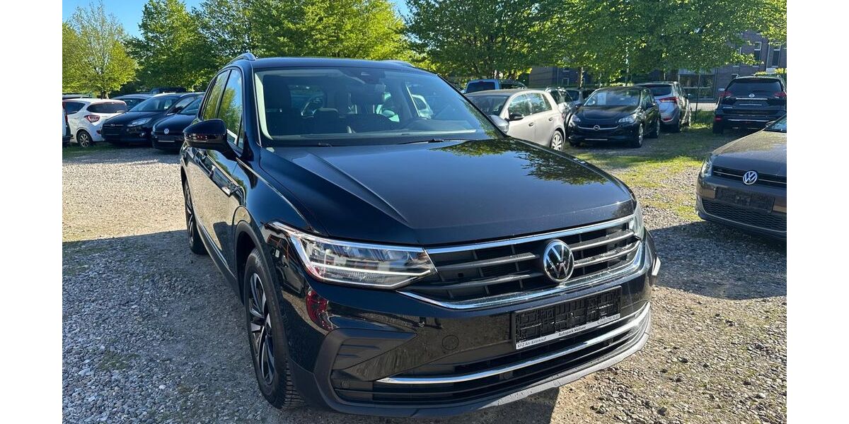 VW Tiguan 155.000 km 18.999 &euro; Kiel 24145