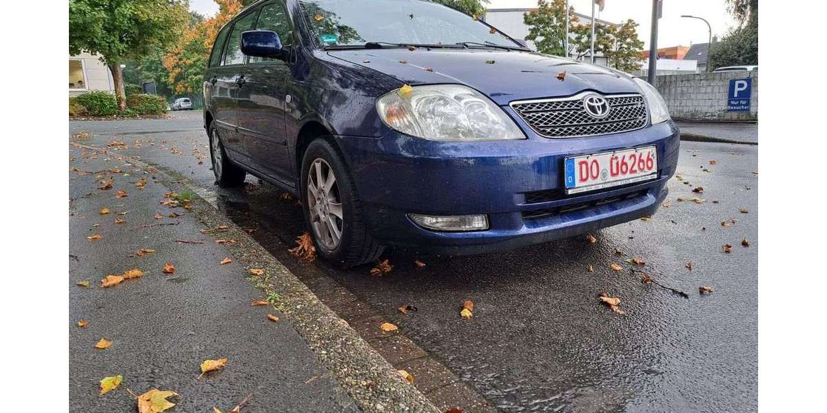 Toyota Corolla 226.000 km 3.900 &euro; Dortmund 44379