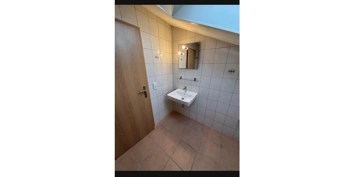 Dachgeschoßwohnung Bad Feilnbach - 2 Zimmer, 70 m&sup2;, 1.000&euro; | Angebot:25853958