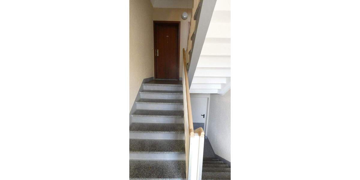 Etagenwohnung Hoyerswerda - 3 Zimmer, 73 m&sup2;, 87.500&euro; | Angebot:25705314