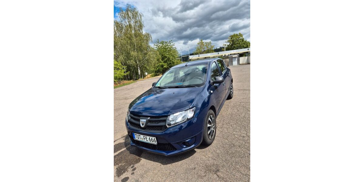 Dacia Sandero 103.000 km 4.200 &euro; Frittlingen 78665