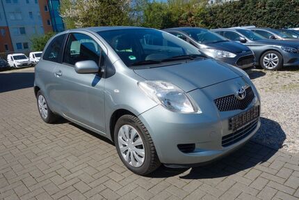 Toyota Yaris 110.000 km 2.789 &euro; Leipzig 04249
