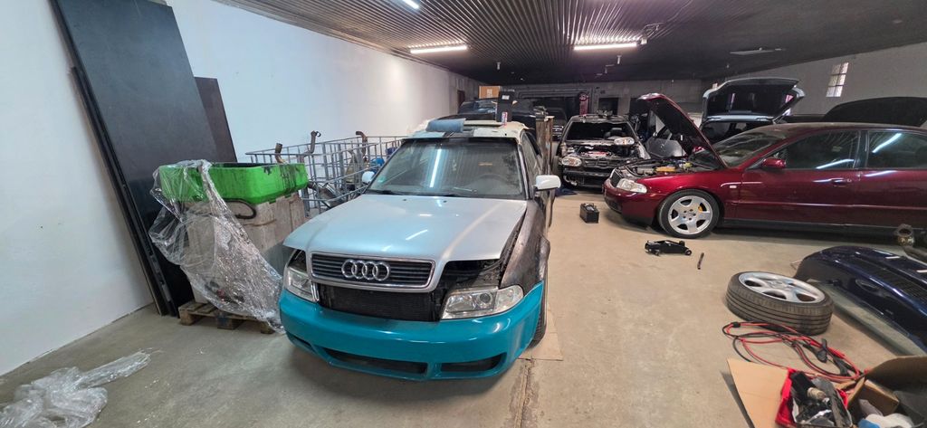 Audi A4 220.000 km 4.500 &euro; Neudenau 74861