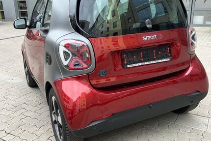 Smart ForTwo 17.850 km 10.499 &euro; Winsen 21423