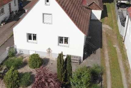 Haus Achstetten - 4.5 Zimmer, 100 m&sup2;, 1.350&euro; | Angebot:26155555