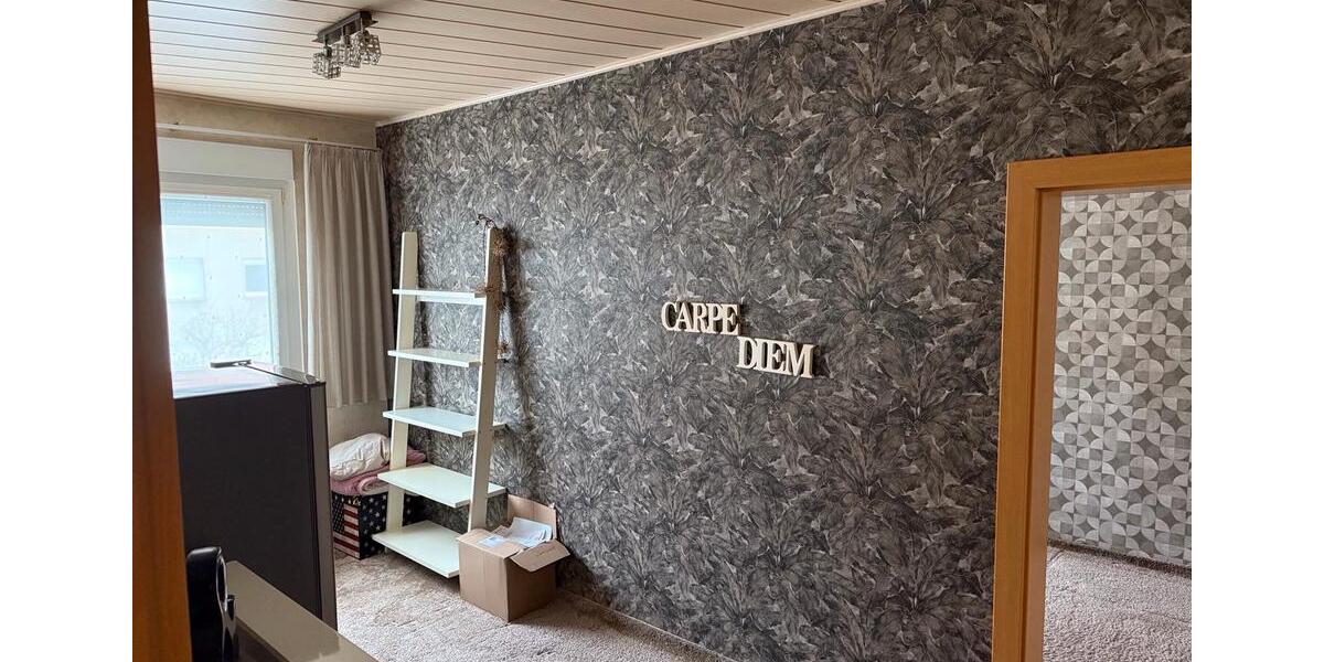 Gepflegte 4- Zimmer- Wohnung mit Einbauküche, Ruhige Lage 4 zimmer