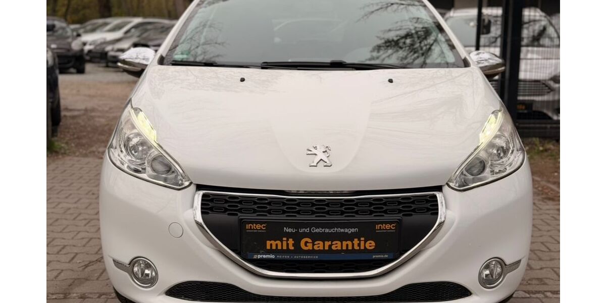 Peugeot 208 55.000 km 5.800 &euro; Berlin 12347
