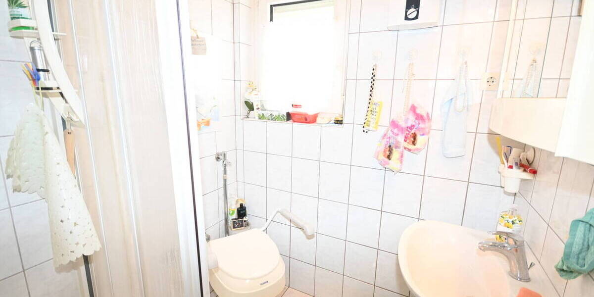 Gewerbeobjekt Lauterhofen - 2 Zimmer, 57 m&sup2;, 95.000&euro; | Angebot:26154433