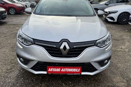 Renault Megane 174.000 km 8.990 € Bonn 53123