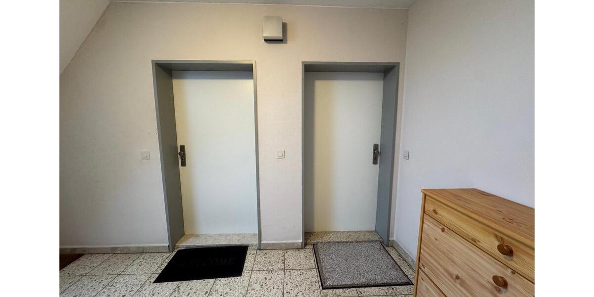 Dachgeschoßwohnung Flensburg Fruerlund - 2 Zimmer, 62 m&sup2;, 175.000&euro; | Angebot:27443966