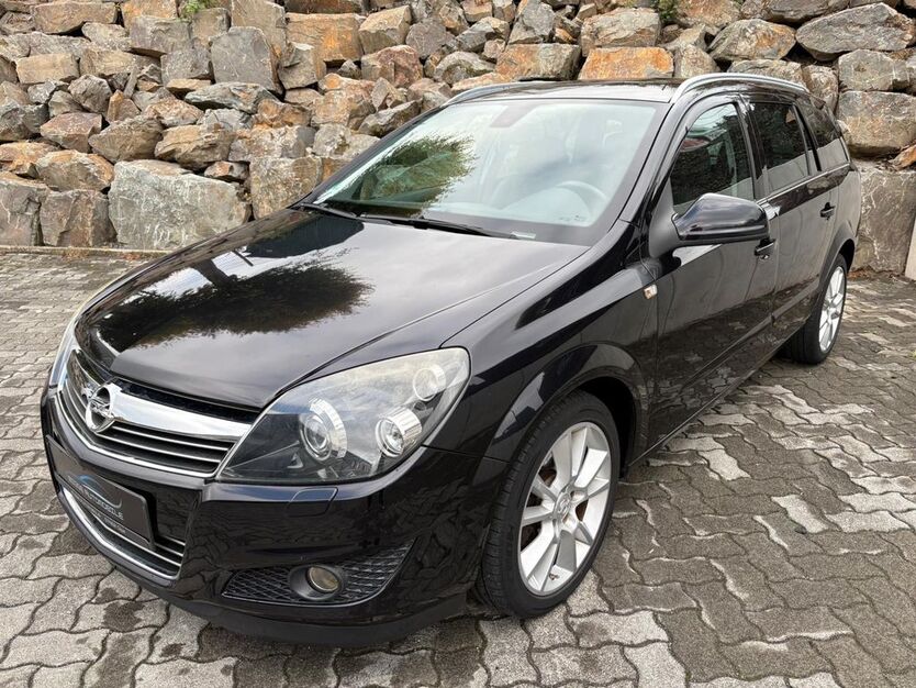 Opel Astra 127.000 km 2.999 € Olpe 57462