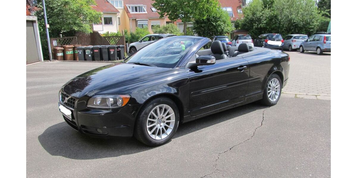 Volvo C70 126.500 km 9.900 &euro; Bayreuth 95445